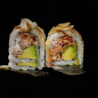 Uramaki roll salmón plancha (8 pzs.)