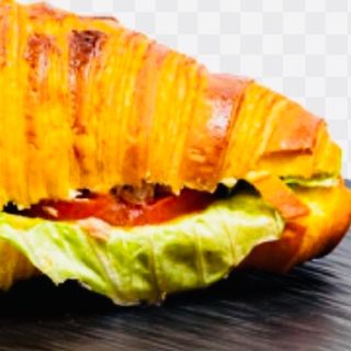 Croissant Vegetal con Pollo