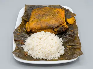 Tamal valluno con  pocion de arroz 