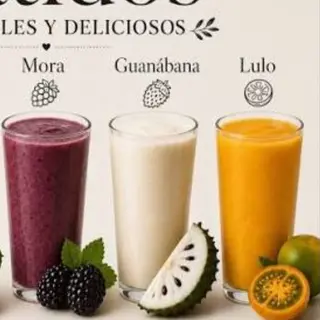 Zumos naturales con agua