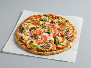Pizza verduras frescas