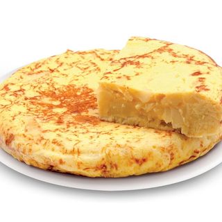 Tortilla de Patata Relleba de Cebolla Caramelizada y Queso de Cabra