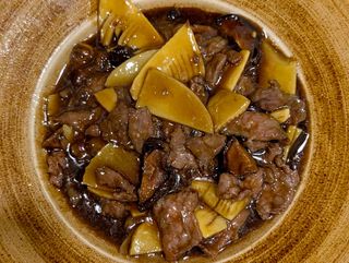 Ternera bambu y setas