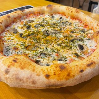 Pizza italiana Funghi (30 cm.)