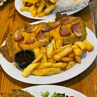 Milanesa Cheddar-Bacon