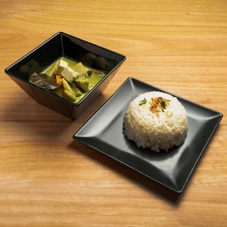 Curry Verde Con Tofu