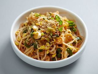 Ensalada de brotes de soja