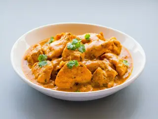 Pollo al curry picante