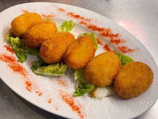 Croquetas de pollo (6 uds.)