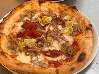 Pizza de atún (33 cm.)