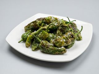 Tapa de pimientos de Padrón (ración)
