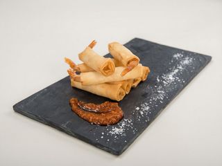 6. Rollito De Langostino (2 Uds.)