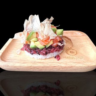 Tartar de salmón