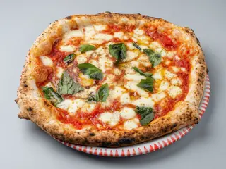 Pizza Provola E Pepe (33 Cm.)