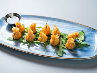 Saquitos cremosos de bogavante (10 ud)