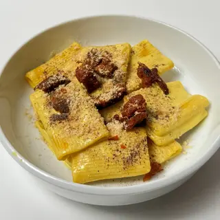 Rigatoni alla Carbonara Vegana