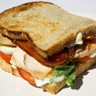 Sandwich club supernormal