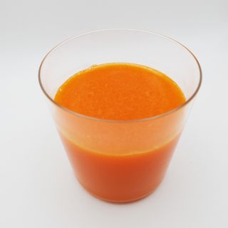 Zumo de zanahoria, naranja y cúrcuma