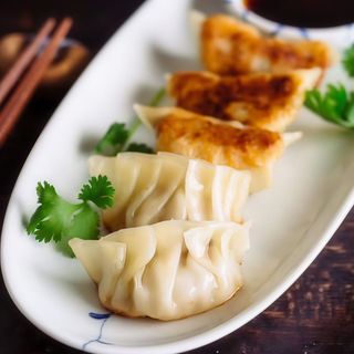 Gyoza de gambas a la plancha (5 uds.)