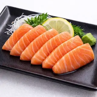 Sashimi de salmón (6 pzs.)