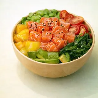 Poke salmón