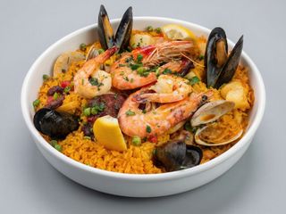 Paella de marisco (por persona)