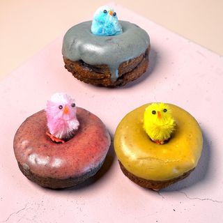 Bandeja de 3 donuts de pascua