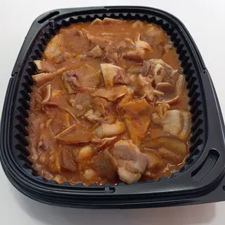 Oreja de cerdo en salsa (ración)