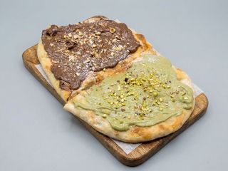 Pinsa romana Nutella e pistacchio