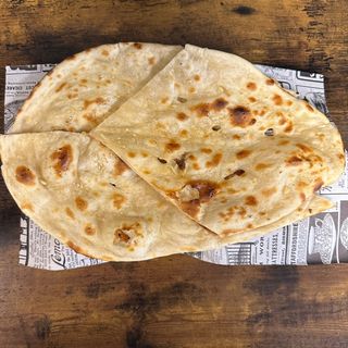 Garlic naan