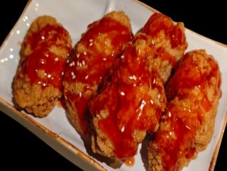 N7.Alitas de pollo con salsa agridulce (250 g.)