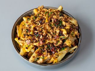 BACON CHEESE FRIES