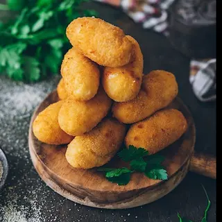 Media de croquetas de pollo