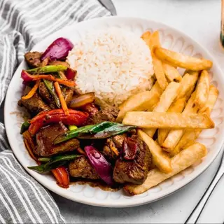 Lomo saltado