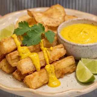 Yuca Con Ají Amarillo