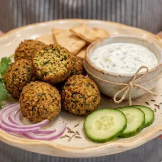 Falafel con Tzaziki