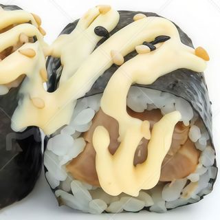 Hosomaki pato con mayonesa y sésamo 