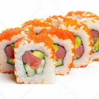 Uramaki de masago naranja con atún 