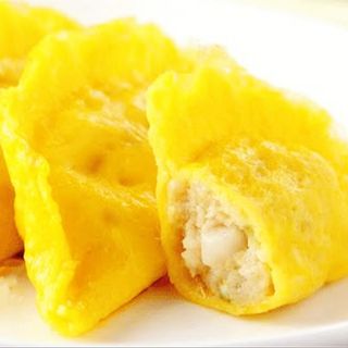 Dumplings de huevo con pollo (6 Uds.)