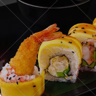 Uramaki de tempura langostinos