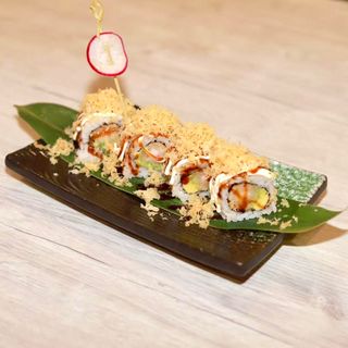 55B·Uramaki de tempura langostino (8 uds.)