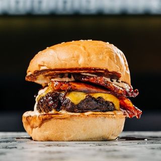 Burger Compton