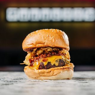 Burger Fanneli's