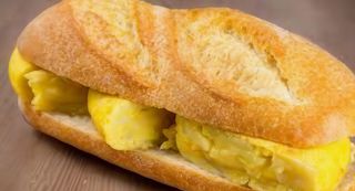 Bocadillo De Tortilla