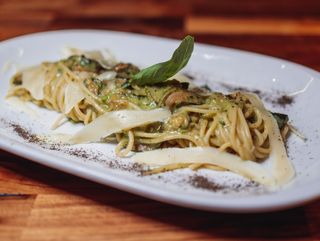 Spaghetti nerano