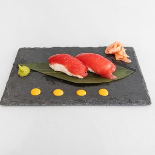 Nigiri de atún (2 uds)