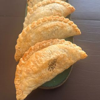Empanada Gourmet de Champiñon & Queso (1 Ud.)