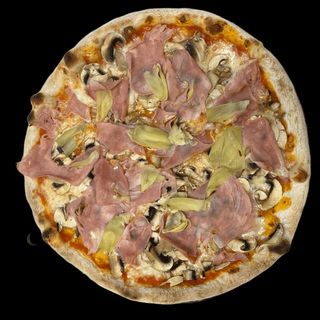 Pizza capricciosa