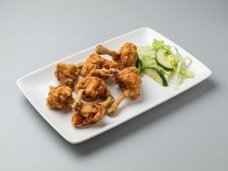 Bola de pollo frito (7 uds.)