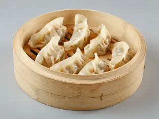 Gyoza (6 uds.)